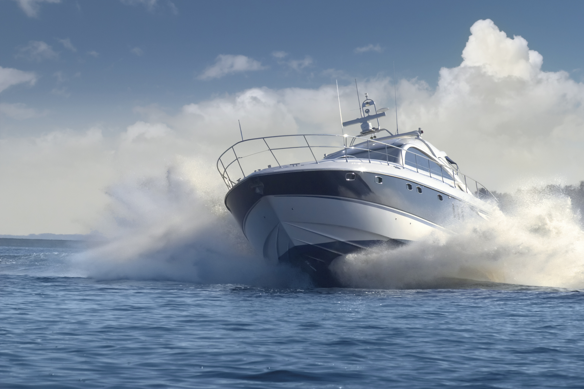 bateau-securite-radio-VHF  ICOM